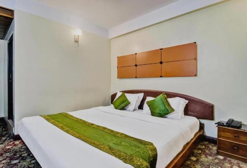 디럭스 룸, Dekeling Hotel, Darjeeling