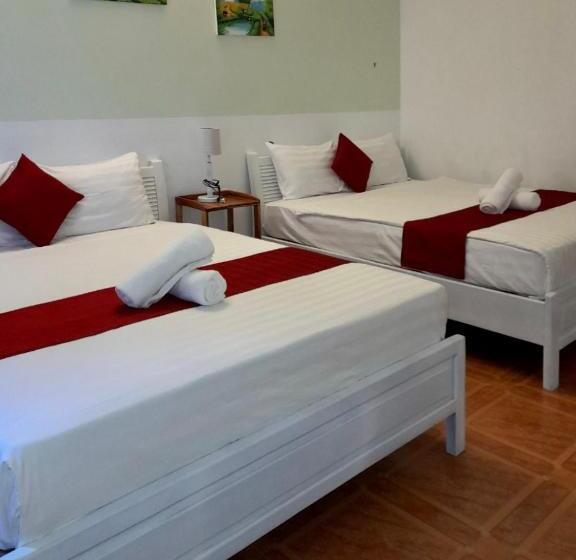 اتاق استاندارد چهار تخته, A L Y S S A Seaside Muine