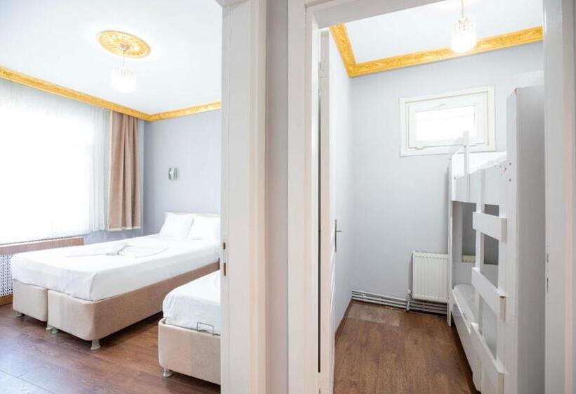 اتاق لوکس چهار تخته, Anova Pera