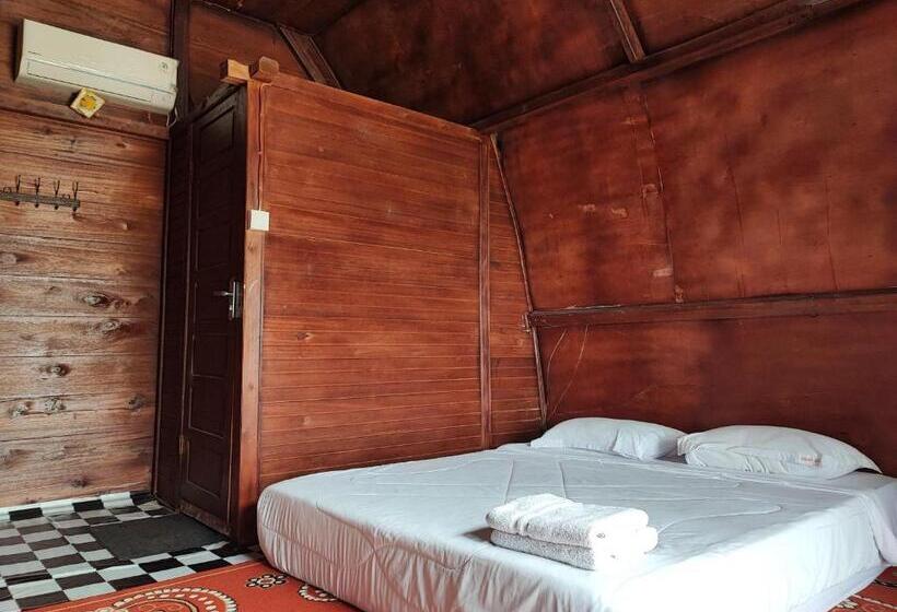 Номер Стандарт, Arafah Resort @ Danau Kerinci Jambi Redpartner