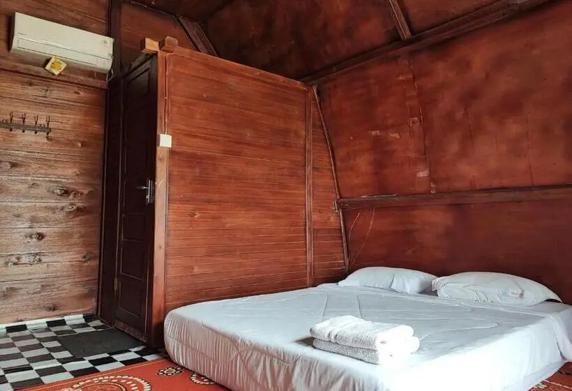 スタンダードルーム, Arafah Resort @ Danau Kerinci Jambi Redpartner