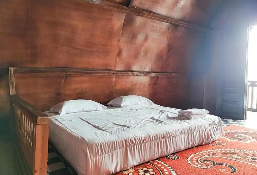 ファミリールーム, Arafah Resort @ Danau Kerinci Jambi Redpartner