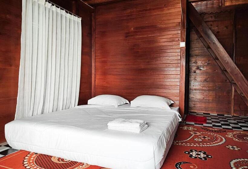 غرفة عائلية, Arafah Resort @ Danau Kerinci Jambi Redpartner