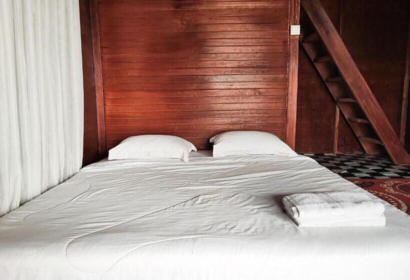 غرفة عائلية, Arafah Resort @ Danau Kerinci Jambi Redpartner