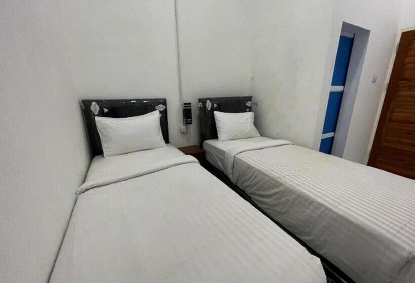 디럭스 룸, Oyo 93311 Pesona Orange Homestay