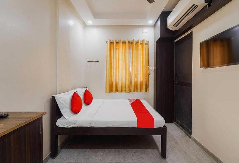 اتاق استاندارد, O Saravana S Park