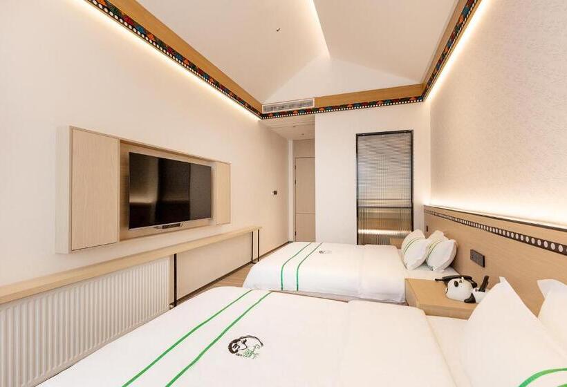 コンフォートルーム, Xishu Garden Inn   Travel Agency Service   Car Rent Service   English Speaking