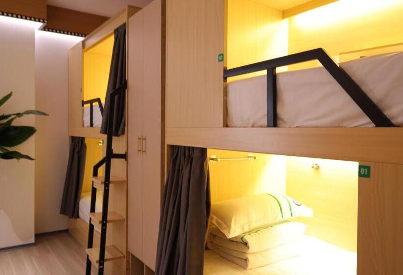 ルームシェアのワンベッド, Xishu Garden Inn   Travel Agency Service   Car Rent Service   English Speaking