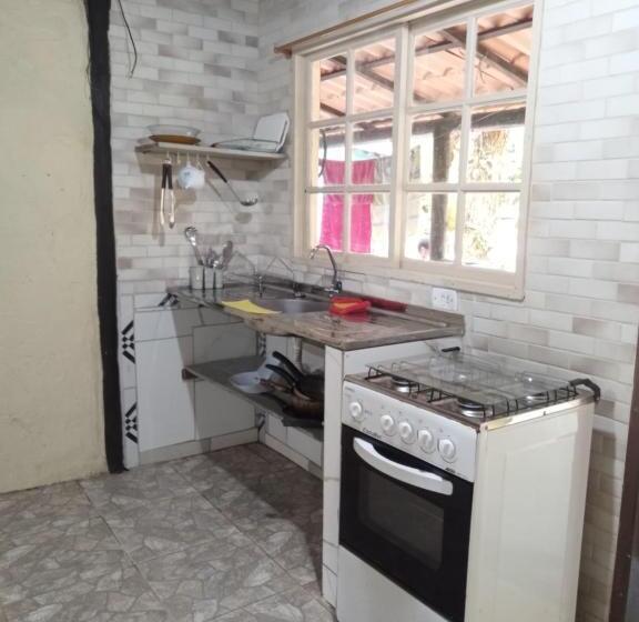 スタンダード4人部屋, Pacífico Hostel E Flats Trindade