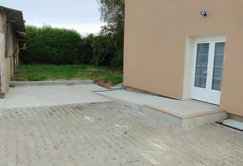 适合残疾人使用的标准间, Le Refuge