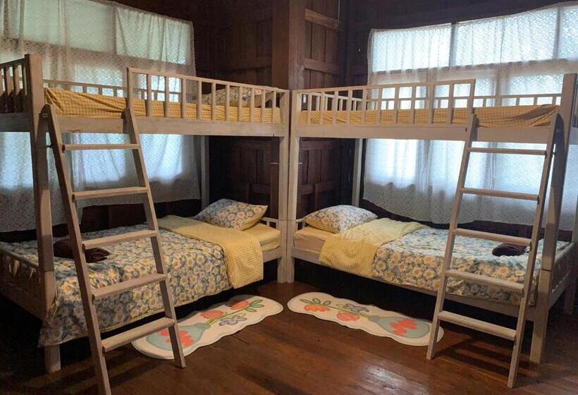 Cama em Quarto Compartilhado, Yor Song Hostel