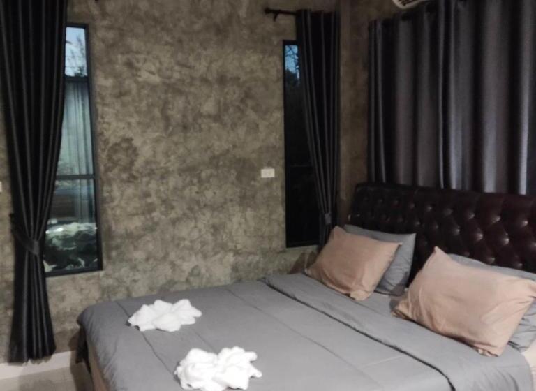 Номер Стандарт Трехместный, Baan Pak Arom Resort Chanthaburi