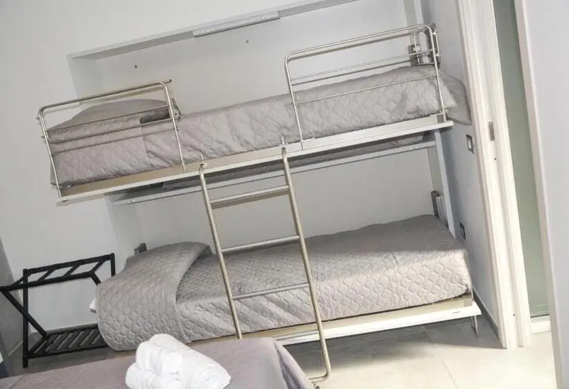スタンダード４人部屋, Home Pacifico