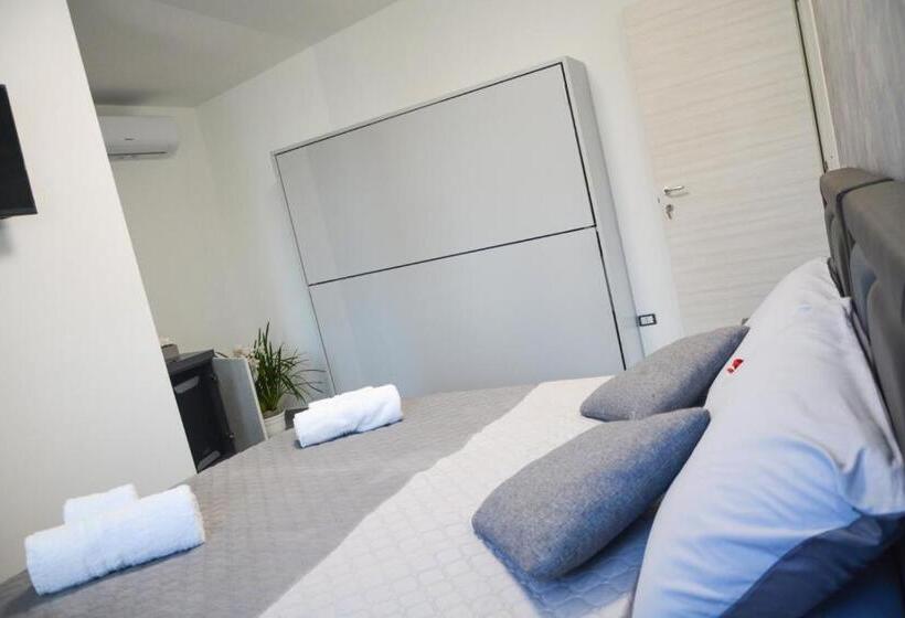 4인용 스탠다드 룸, Home Pacifico