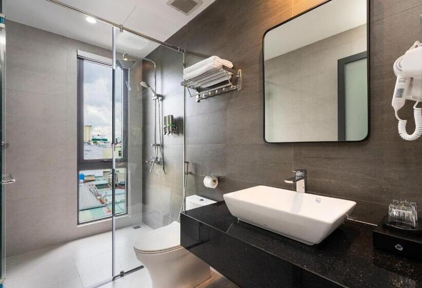 اتاق استاندارد با تخت بزرگ, Cát Anh