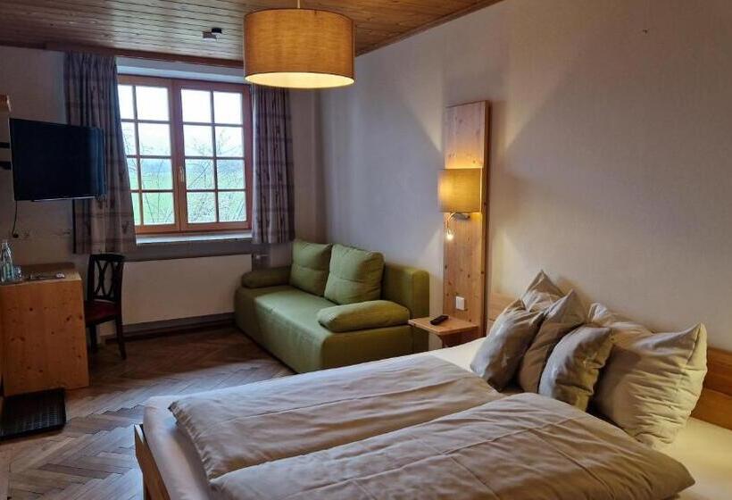 Номер Стандарт Вид на Горы, Landgasthof Alter Wirt
