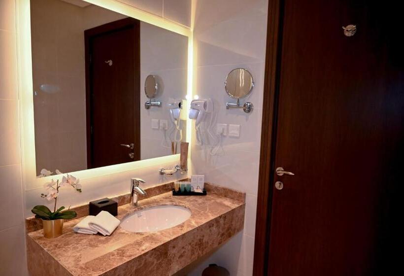 スタンダードルーム, فندق سافوي جدة Savoye