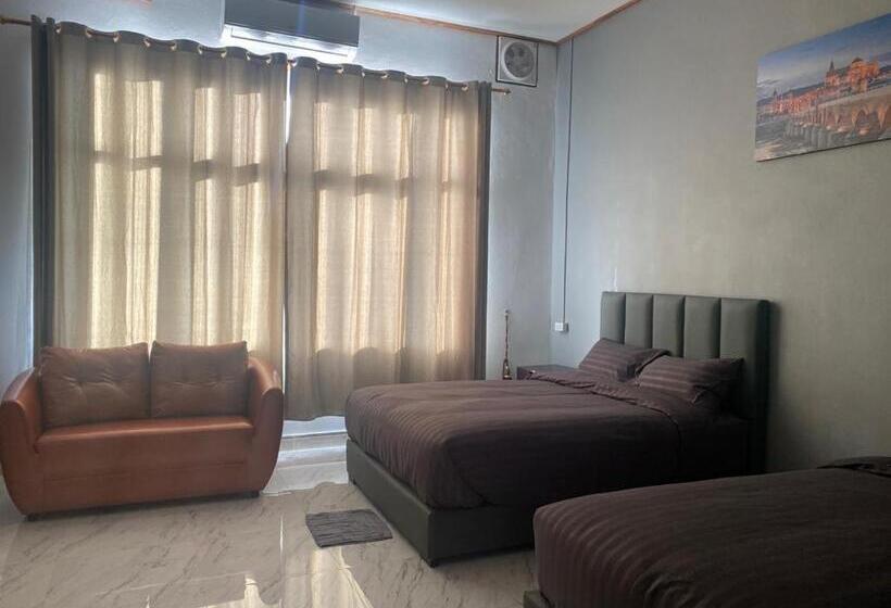 غرفة عائلية, Tulip