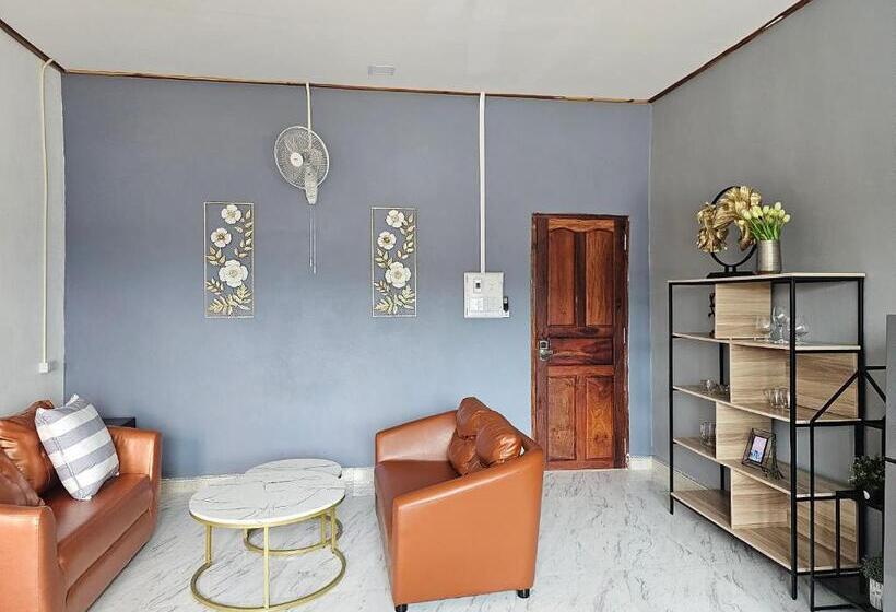 جناح سرير كينج, Tulip