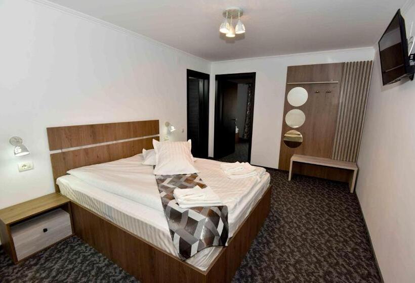 バルコニー付スイート, Camere De Inchiriat Valea Prahovei