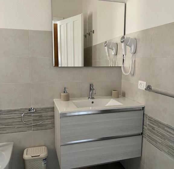 Трехместный Номер Стандарт с Балконом, Casa Fanni  Rooms