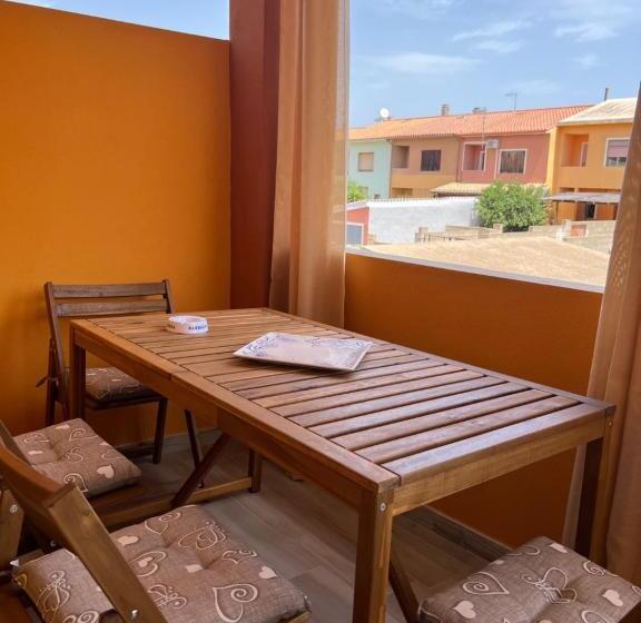 带阳台的三人标准间, Casa Fanni  Rooms