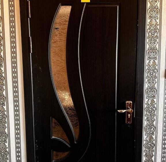 سرير فى غرفة مشتركه, Karakalpak Travel