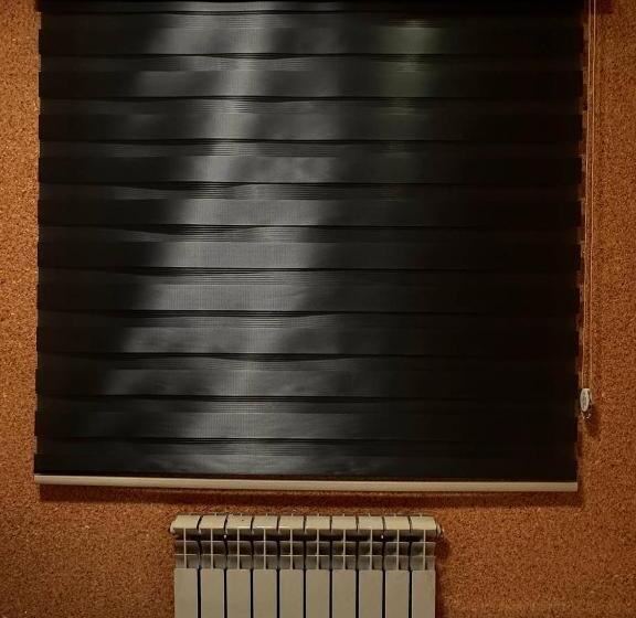 سرير فى غرفة مشتركه, Karakalpak Travel