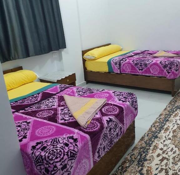 اتاق لوکس, Onaty Narty Guest House