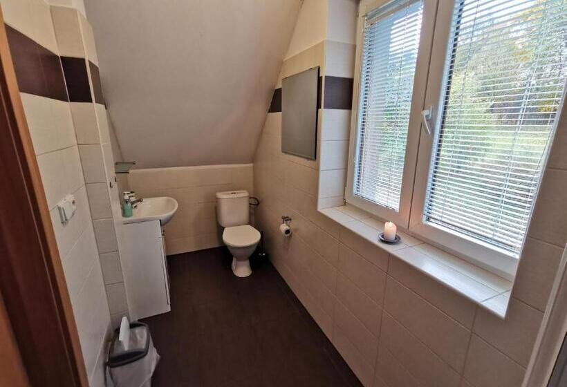 جناح عائلي, Penzion Mia