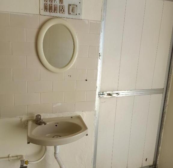 غرفة قياسية سرير كينج, Shree Shiv Tara Guest House
