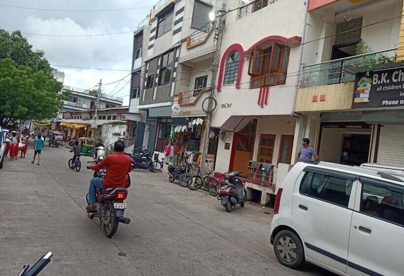 غرفة قياسية سرير كينج, Shree Shiv Tara Guest House