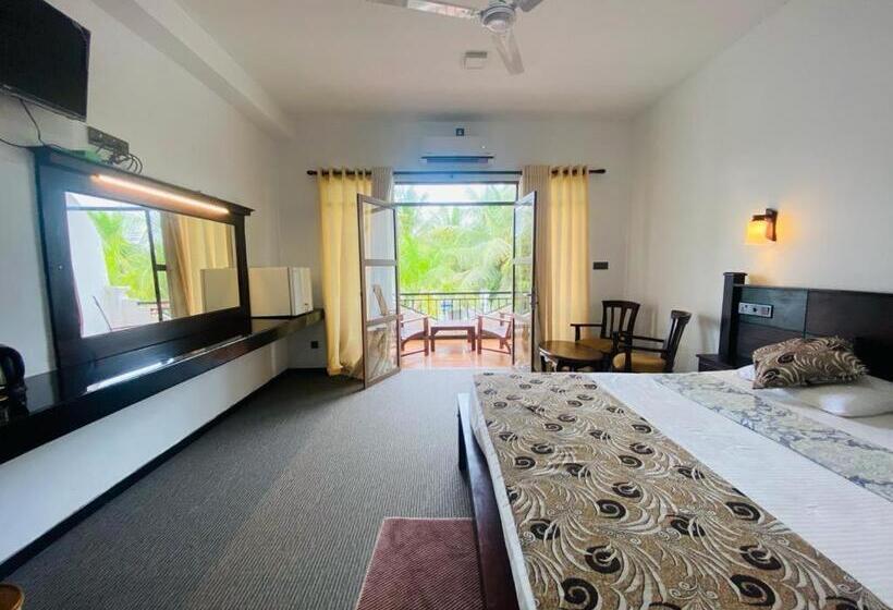 Номер Deluxe, River Park Hotel   Hikkaduwa
