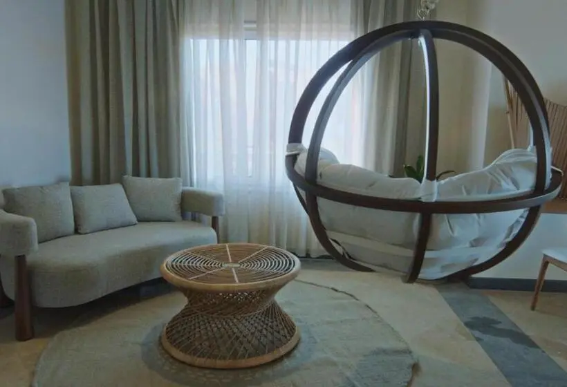 1-Bedroom Upper Villa
