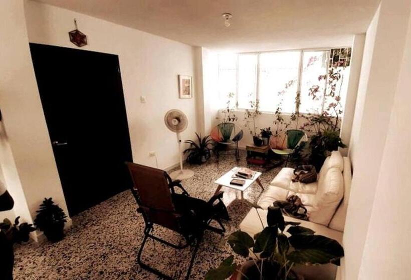 Standard-huone Jaettu Kylpyhuone, Casa Tamarindo