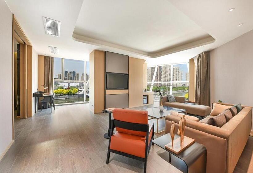 סוויטה, Atour Hotel Tianjin Eye