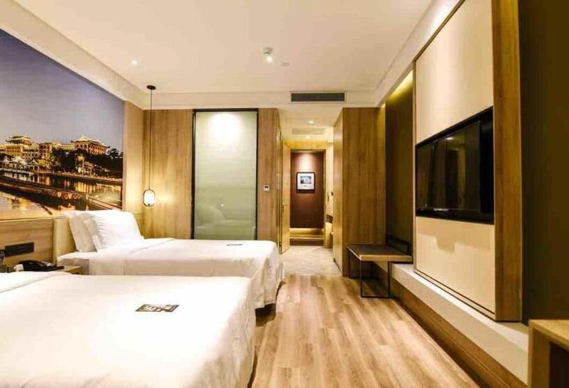 Номер Superior, Atour Hotel Xiamen Haicang Gulangyu Pier Seaview