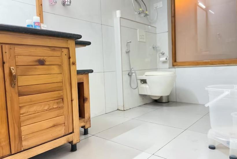 اتاق لوکس با بالکن, Elegance Retreat Manali Luxury Boutique Stay