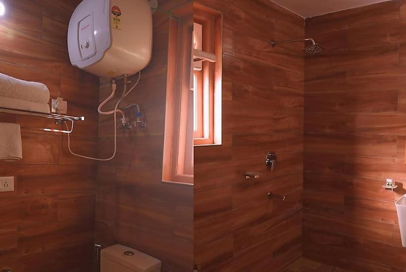 اتاق استاندارد با تخت بزرگ, Elegance Retreat Manali Luxury Boutique Stay