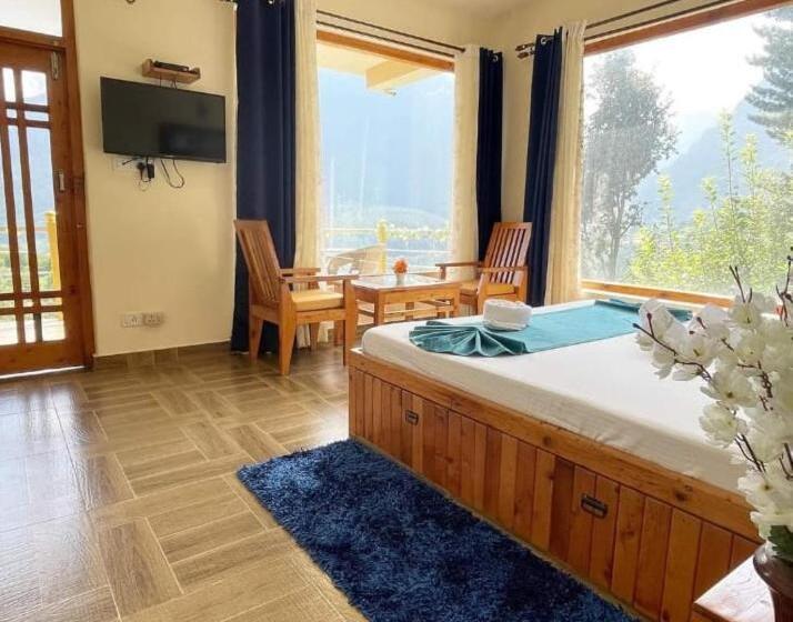 اتاق استاندارد با بالکن, Elegance Retreat Manali Luxury Boutique Stay