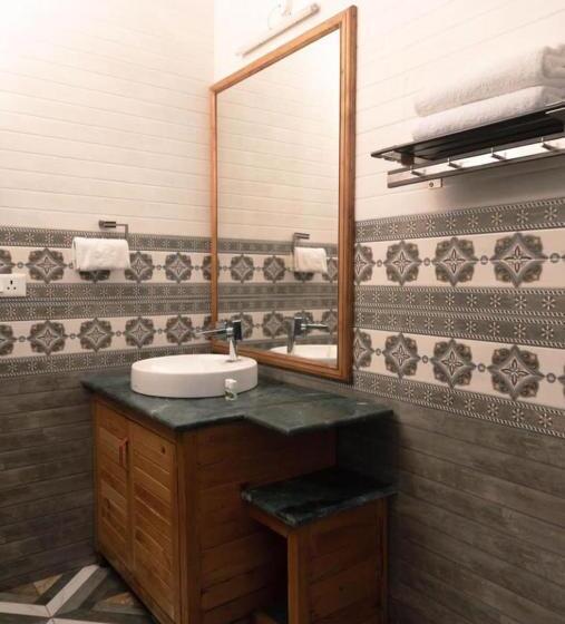 اتاق استاندارد با چشمانداز کوهستان, Elegance Retreat Manali Luxury Boutique Stay