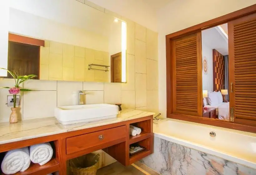 Deluxe-huone, Mera Residence