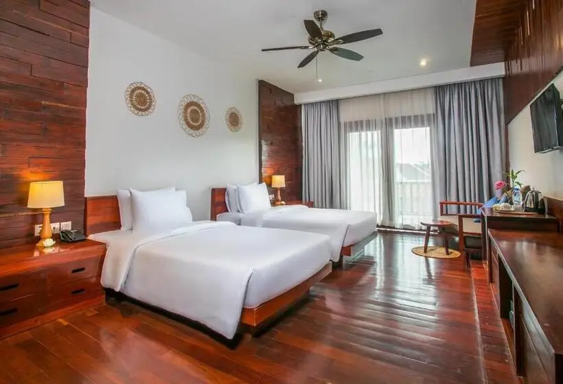 Deluxe-huone, Mera Residence