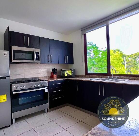 חדר סטנדרט נוף לבריכה, Soundshine Casa Nia