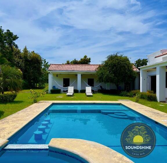 חדר סטנדרט נוף לבריכה, Soundshine Casa Nia