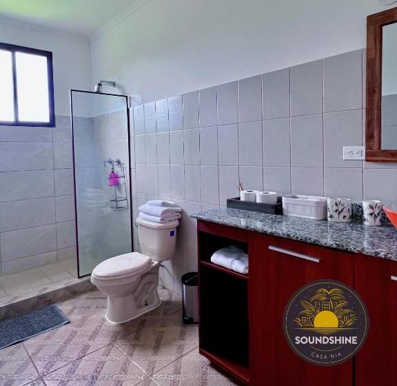 חדר דלוקס, Soundshine Casa Nia