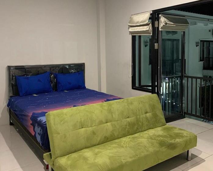 Апартаменты 1 Спальня, Jember Town Square