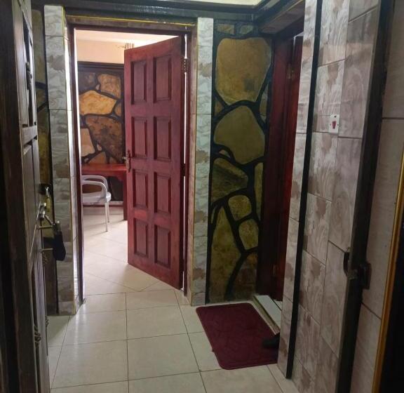 اتاق اکونومی, Oasis Hotel And Guest House. Voi