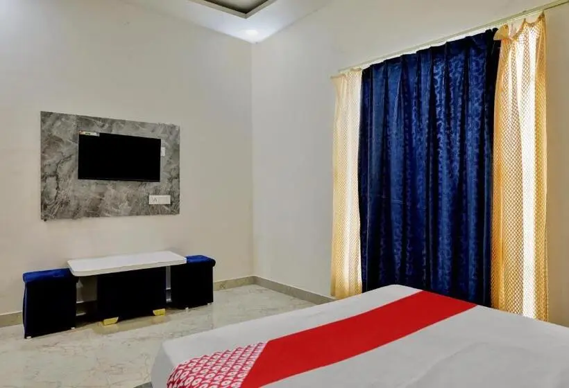 トリプルクラシックルーム, Oyo Hotel Haveli
