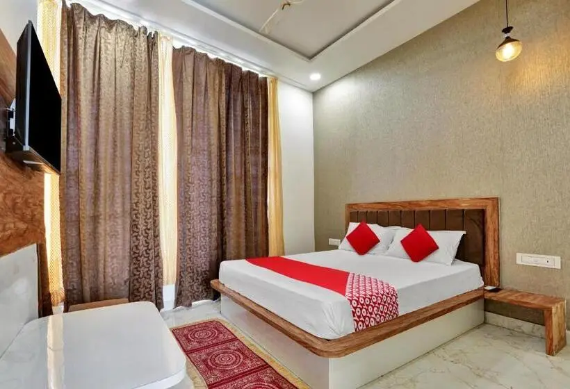 トリプルクラシックルーム, Oyo Hotel Haveli